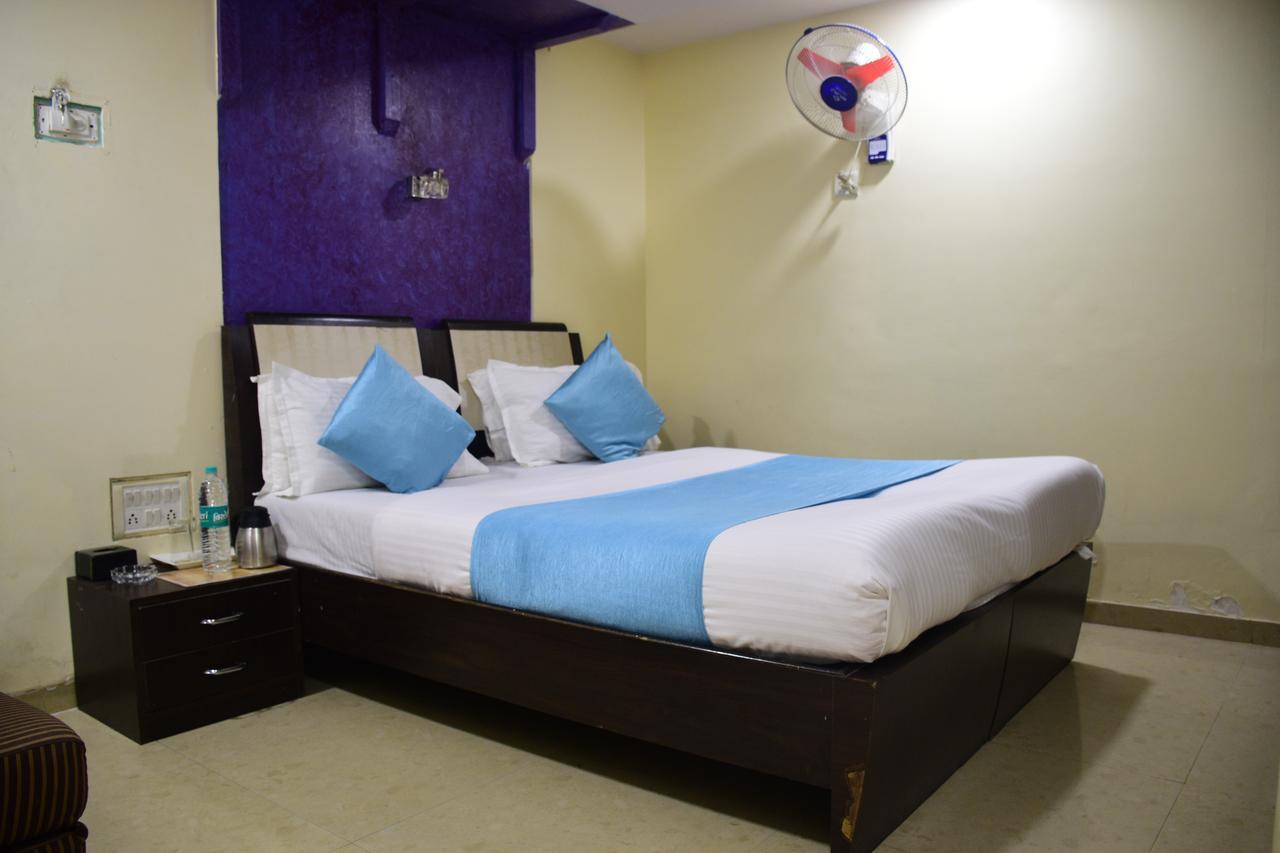 Hotel K.C Residency Bombaim Exterior foto